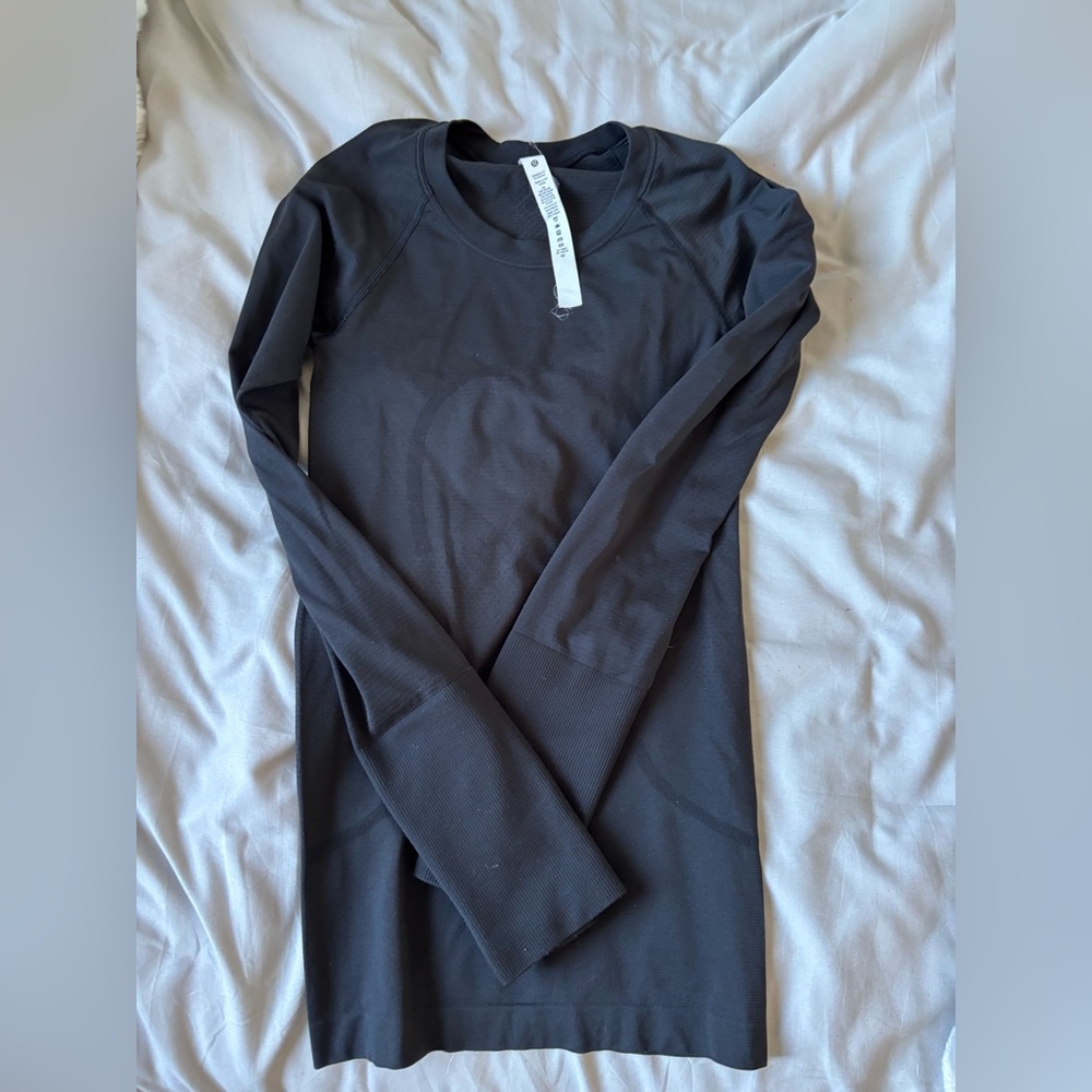 Lululemon longsleeve